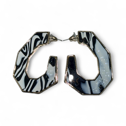 Zebra print curve earrings
