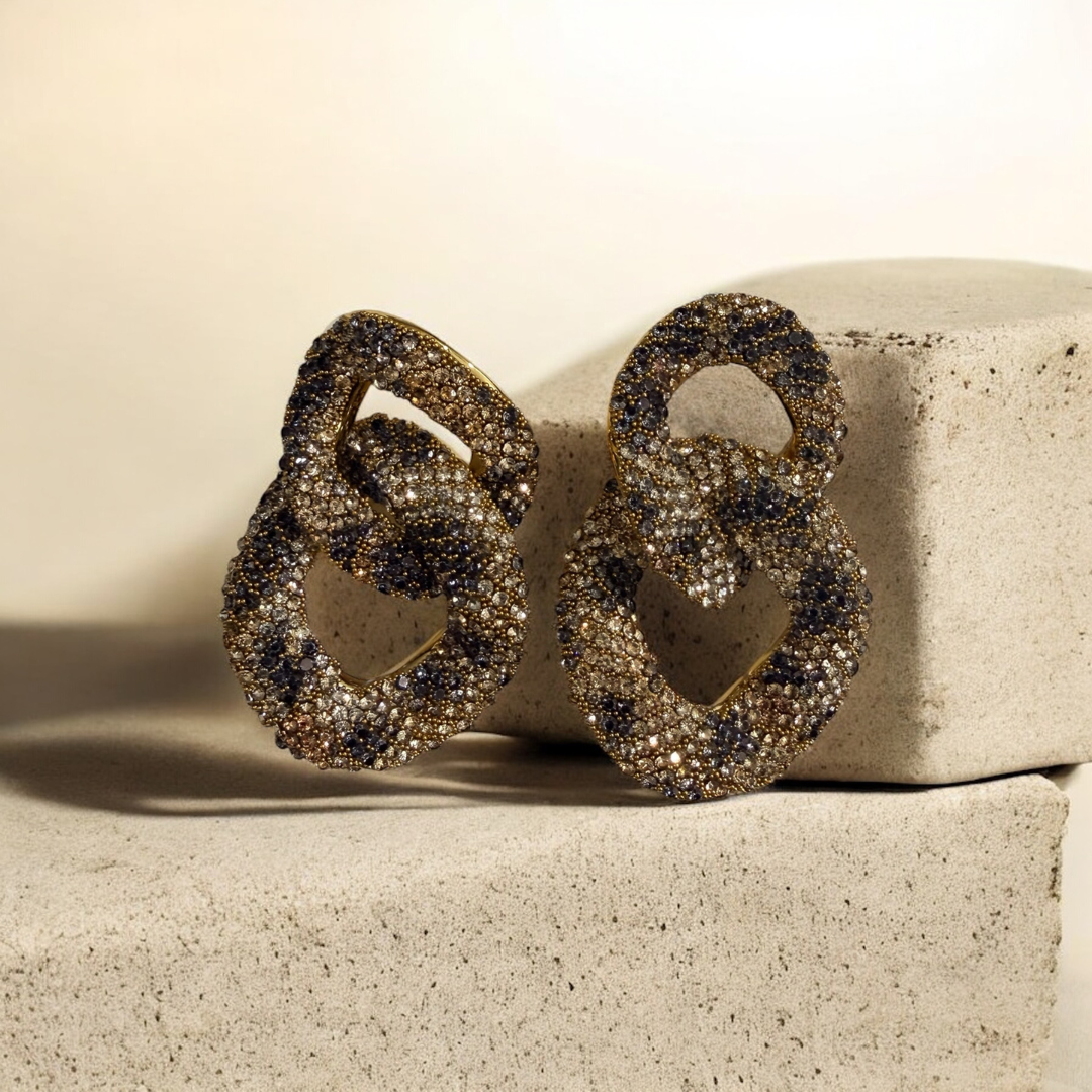 Roar earring